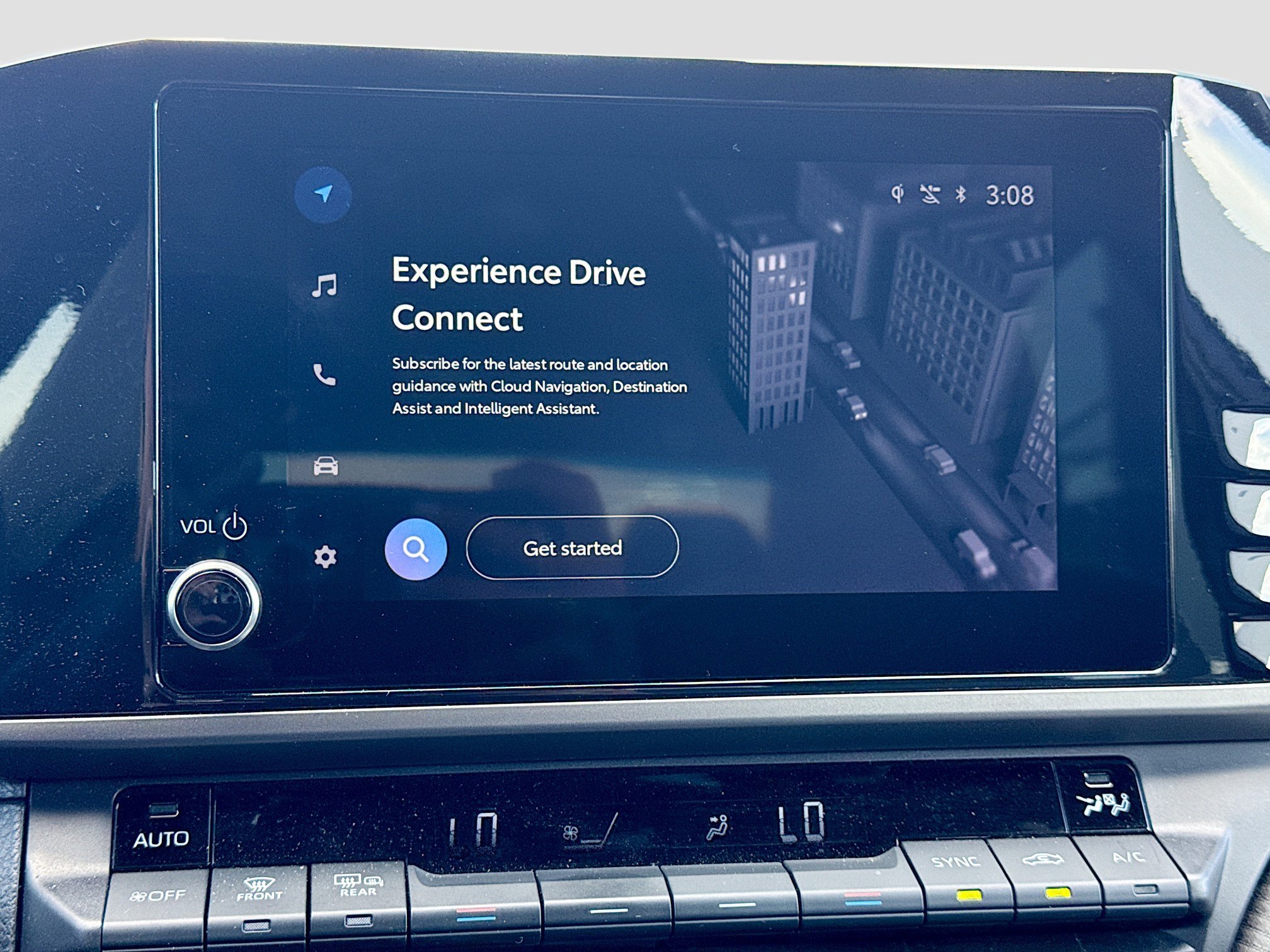 Used 2025 Toyota Camry SE image 30