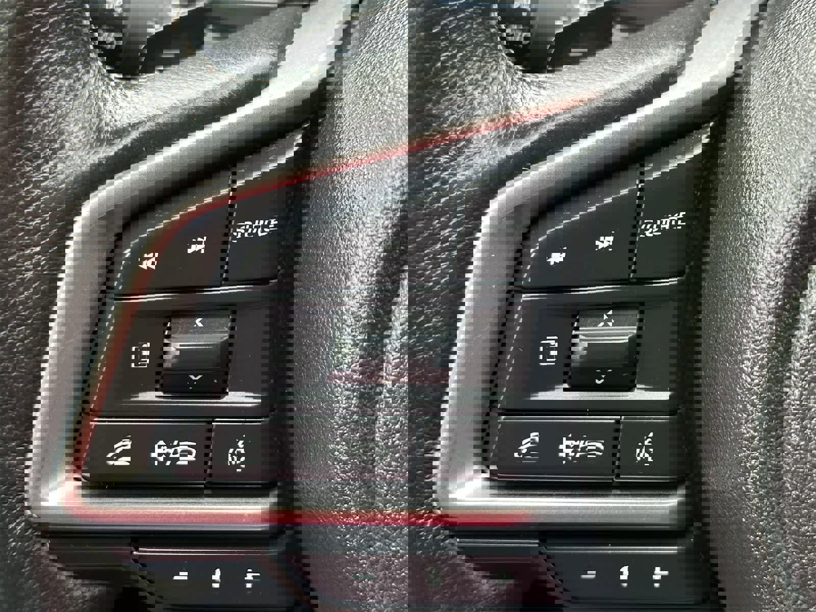 Used 2023 Subaru Outback Limited image 22