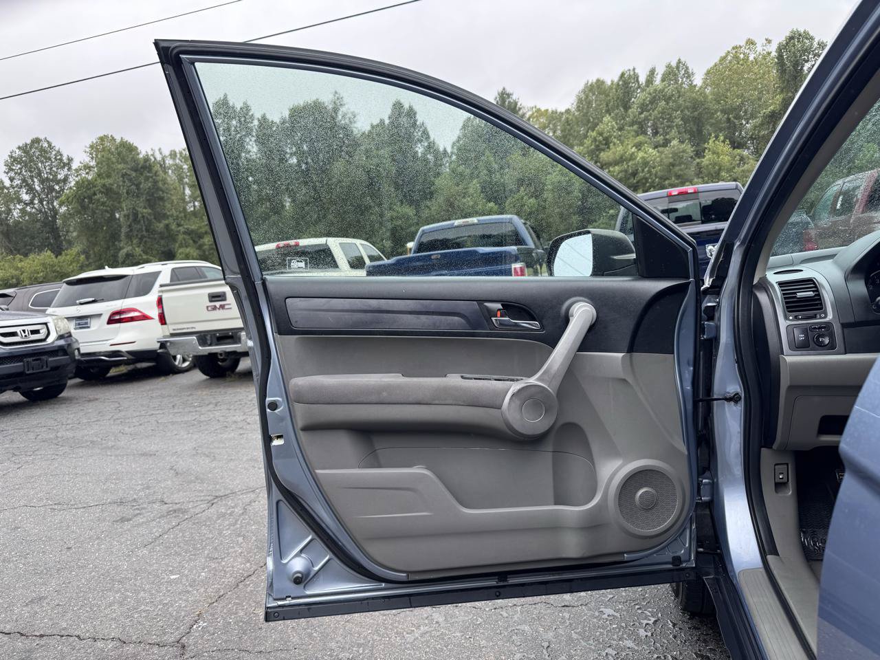 Used 2007 Honda CR-V LX image 9