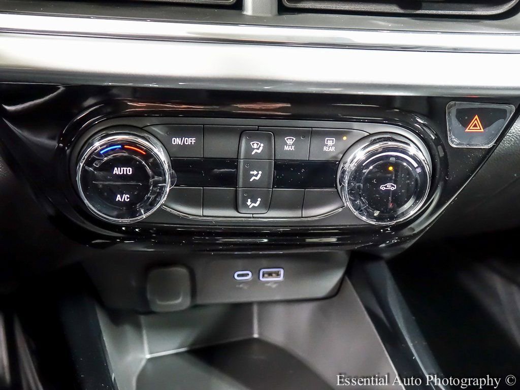 New 2026 Chevrolet Trax LT image 15