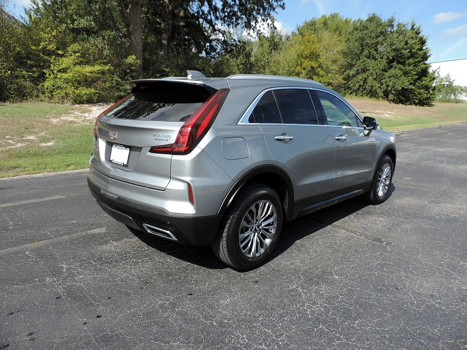 Certified 2025 Cadillac XT4 Premium Luxury FWD image 5