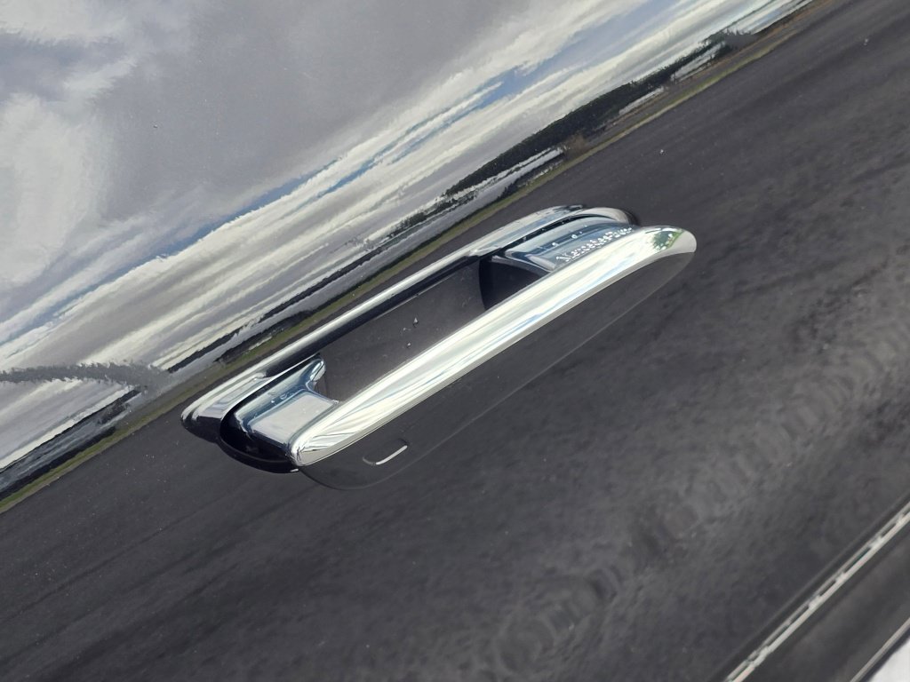 Used 2025 Mercedes-Benz AMG GT 63 image 26
