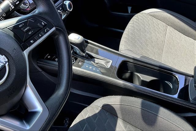 Certified 2023 Nissan Kicks SV image 17