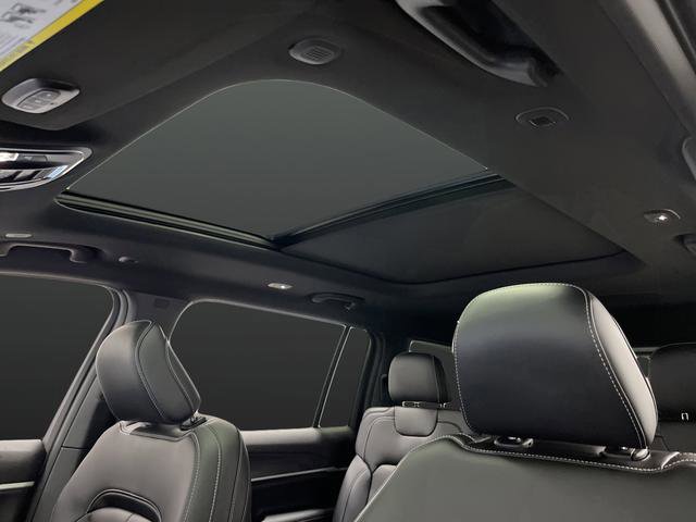 New 2026 Jeep Grand Cherokee L Limited image 7