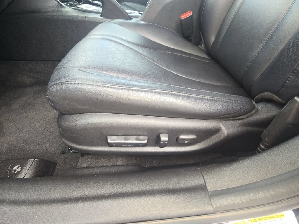 Used 2020 Acura ILX FWD image 21