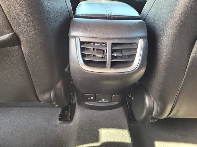 Used 2024 Chevrolet Malibu LT FWD image 17