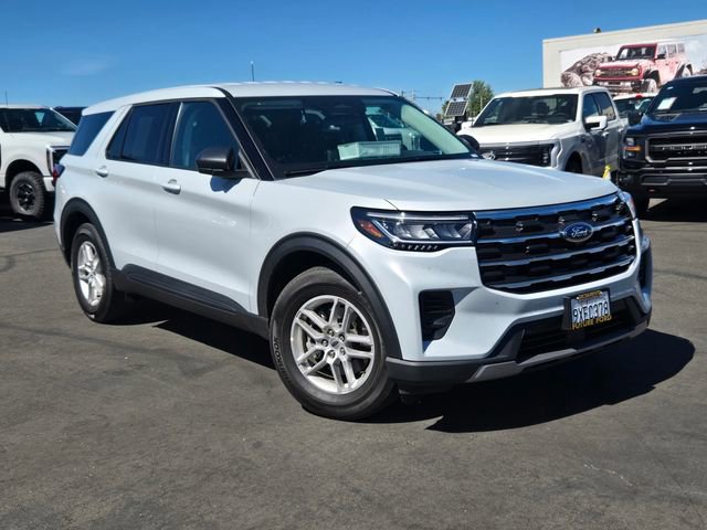 New 2026 Ford Explorer Active RWD image 1