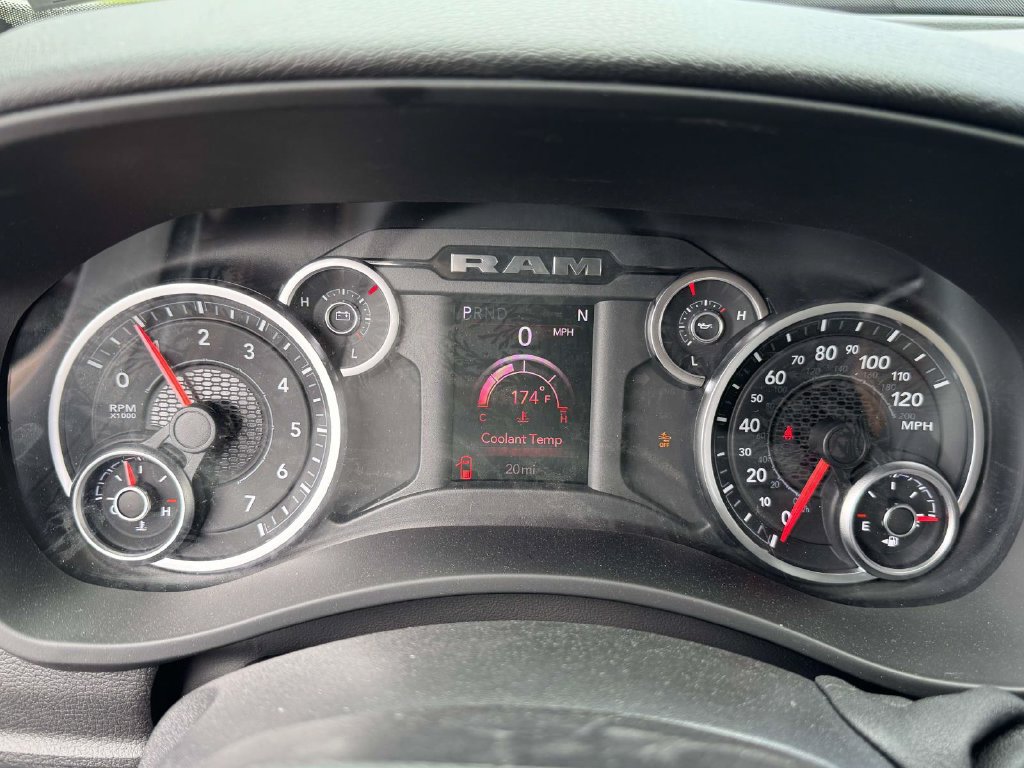 New 2026 RAM 2500 Big Horn AWD/4WD image 23