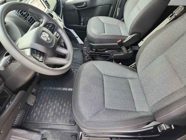 Used 2025 RAM ProMaster 2500 w/ Convenience Group image 14