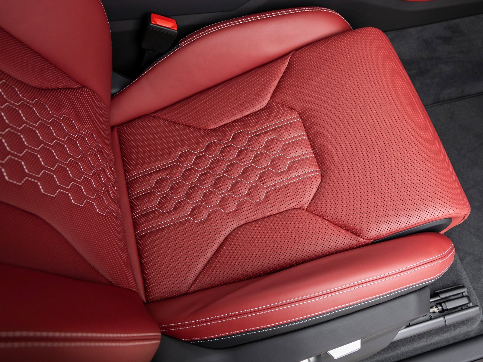 Used 2024 Lamborghini Urus S image 44