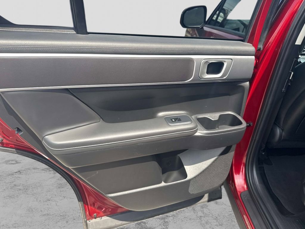Used 2024 Hyundai Santa Fe SEL AWD/4WD image 15