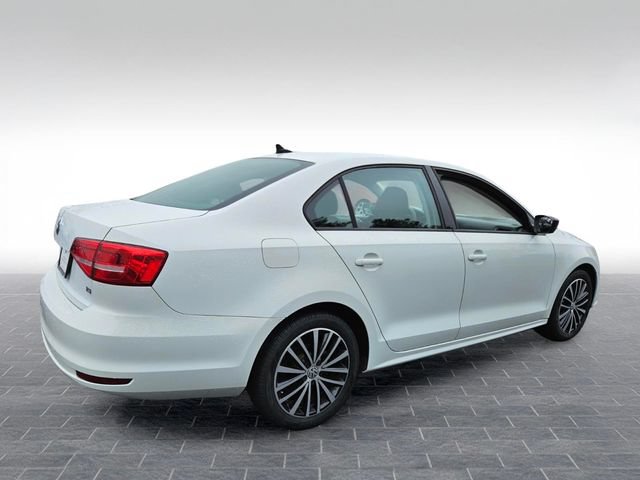 Used 2015 Volkswagen Jetta SE FWD image 5