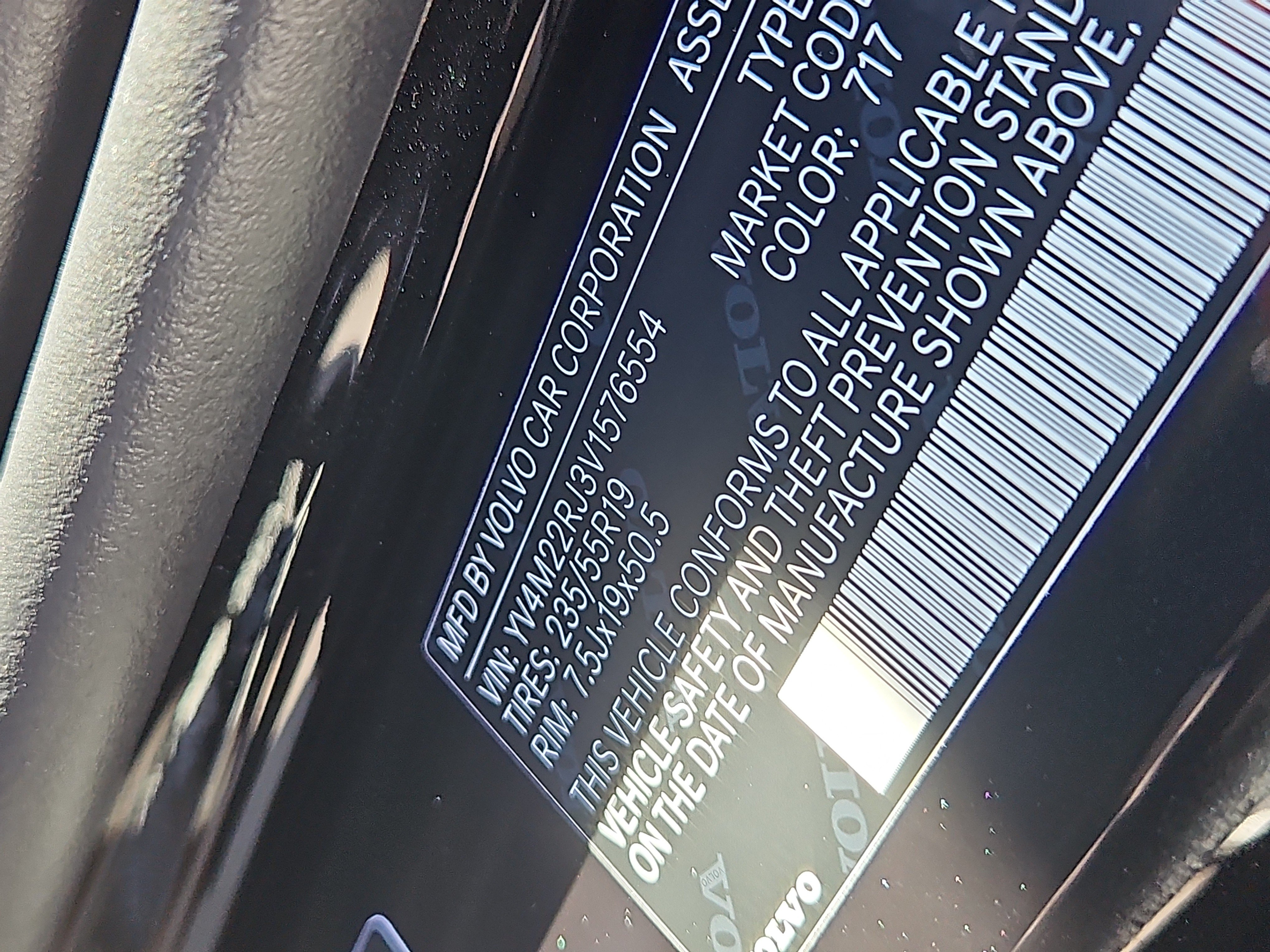 New 2027 Volvo XC60 B5 Core AWD/4WD image 5