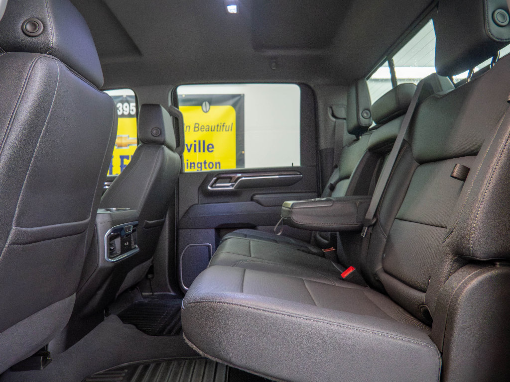Used 2024 Chevrolet Silverado 2500 LTZ w/ LTZ Convenience Package AWD/4WD image 10