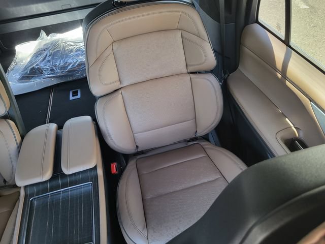 New 2026 Lincoln Navigator Black Label AWD/4WD image 15