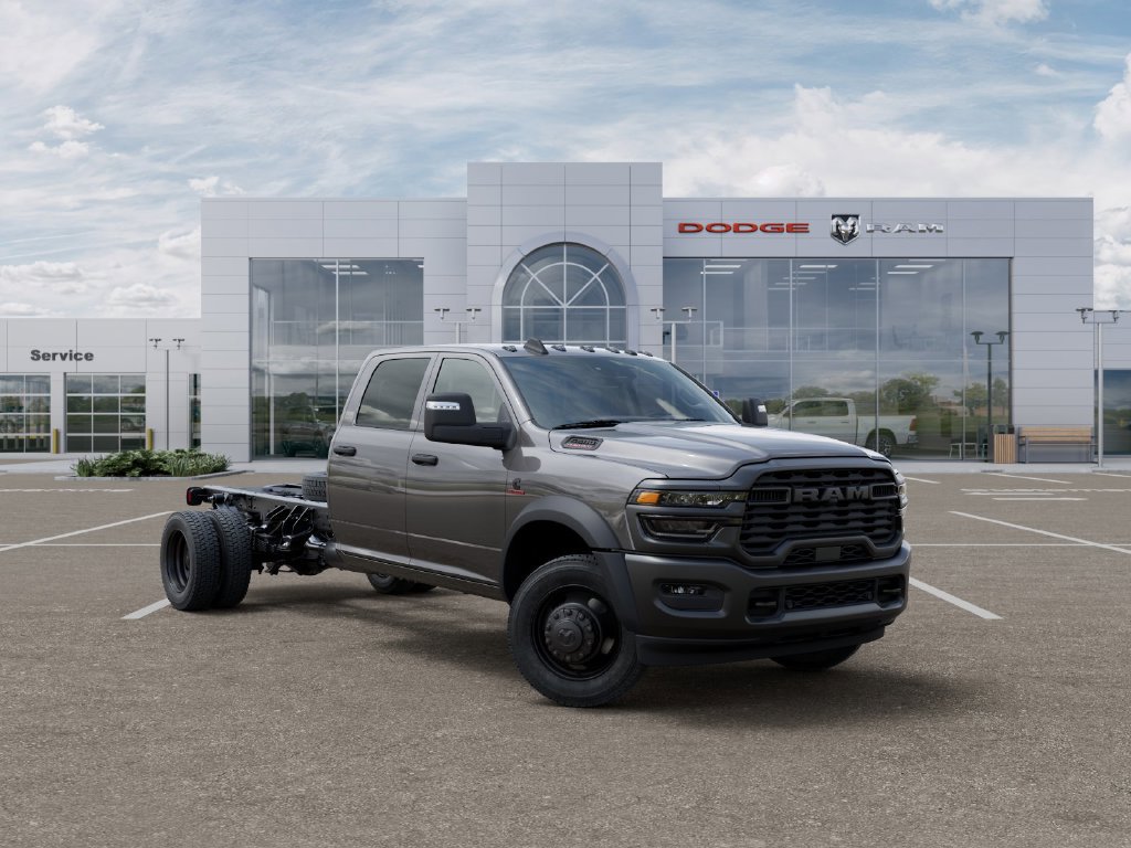 New 2026 RAM 5500 Tradesman AWD/4WD image 6