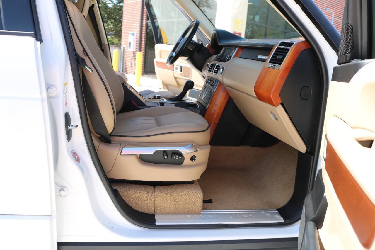 Used 2011 Land Rover Range Rover HSE AWD/4WD image 59