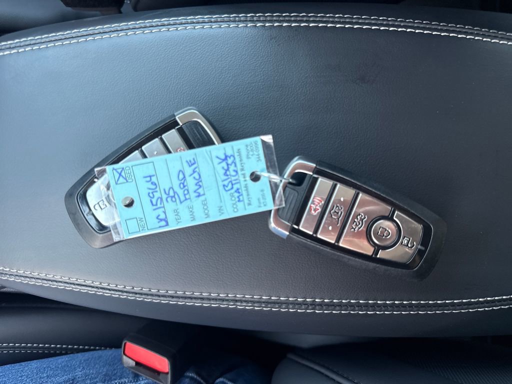 Used 2025 Ford Mustang Mach-E Select w/ Comfort Package Lite image 39