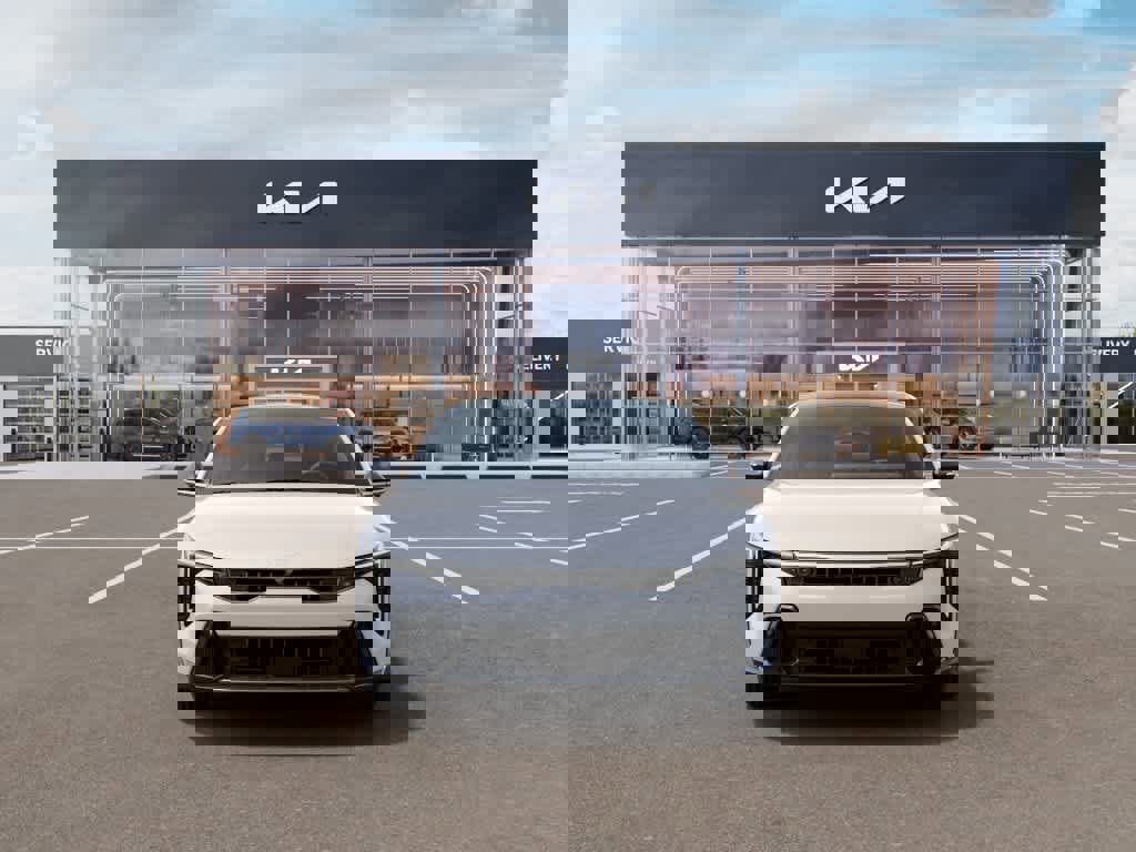 New 2026 Kia K4 GT-Line Turbo FWD image 2