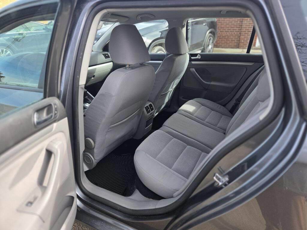 Used 2009 Volkswagen Jetta S image 13