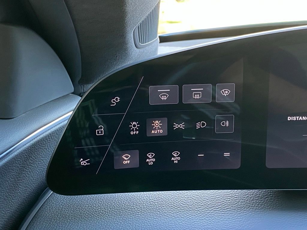 Used 2023 Lucid Air Touring image 39