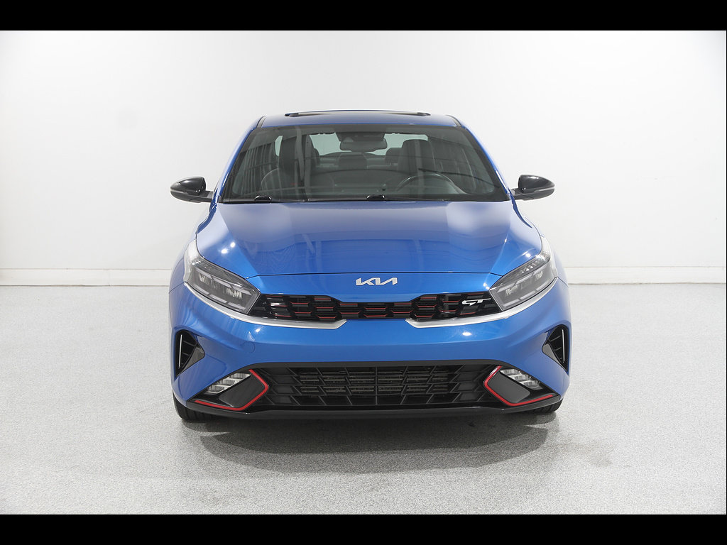 Used 2022 Kia Forte GT FWD image 2