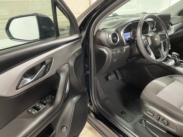 Used 2023 Chevrolet Blazer LT w/ Convenience Package image 10