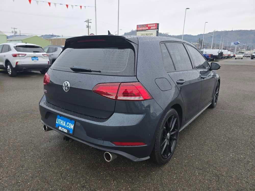 Used 2021 Volkswagen GTI SE image 5