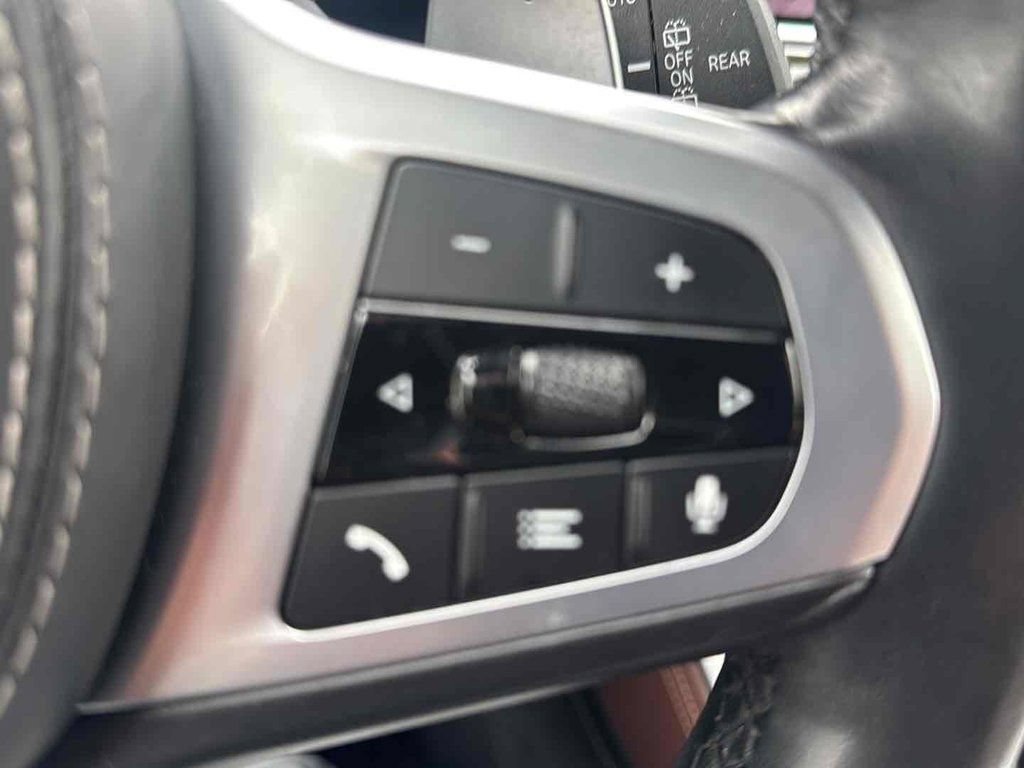 Used 2020 BMW X5 M50i w/ Premium Package AWD/4WD image 38