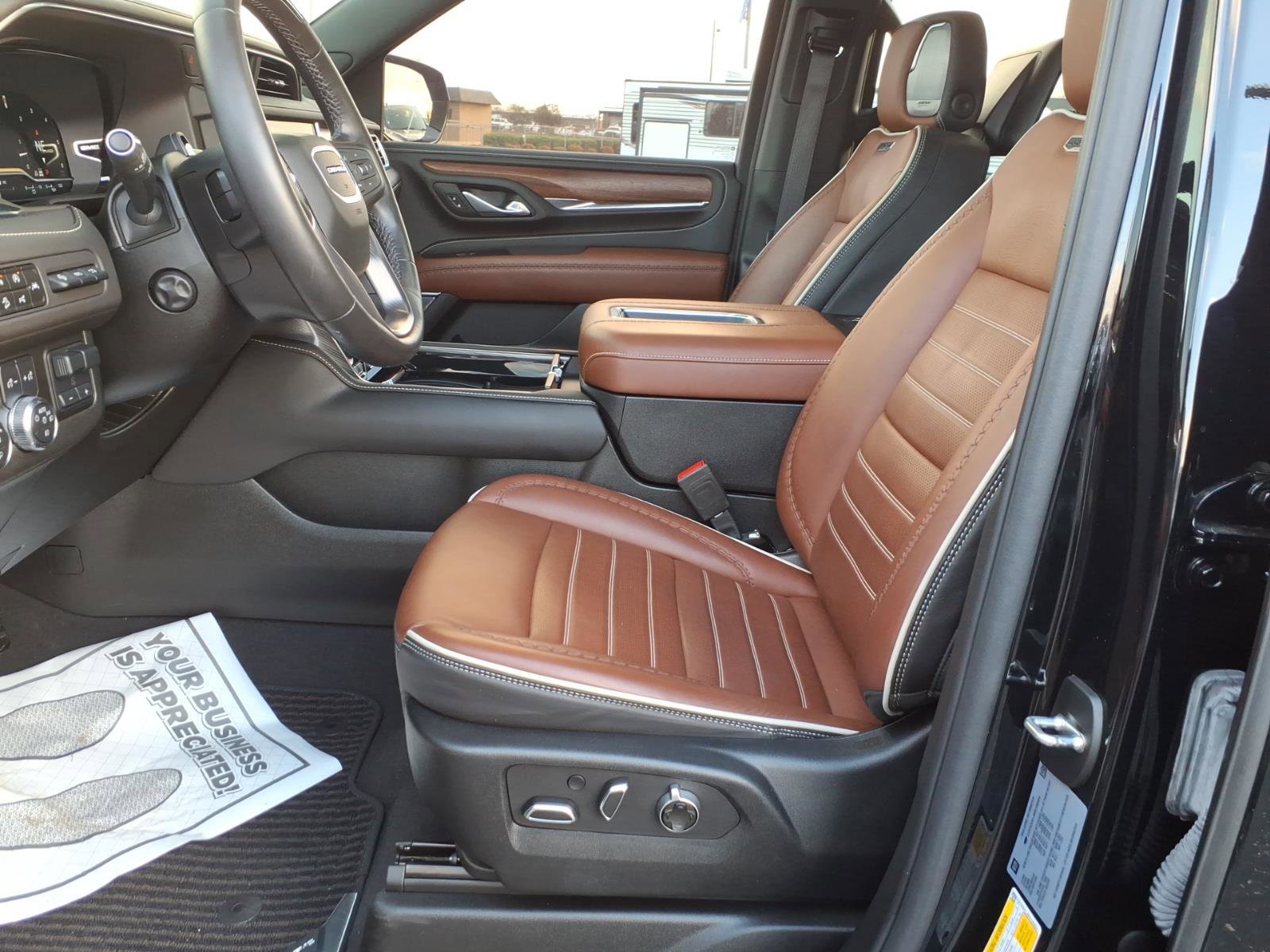 Used 2024 GMC Yukon Denali Ultimate image 15