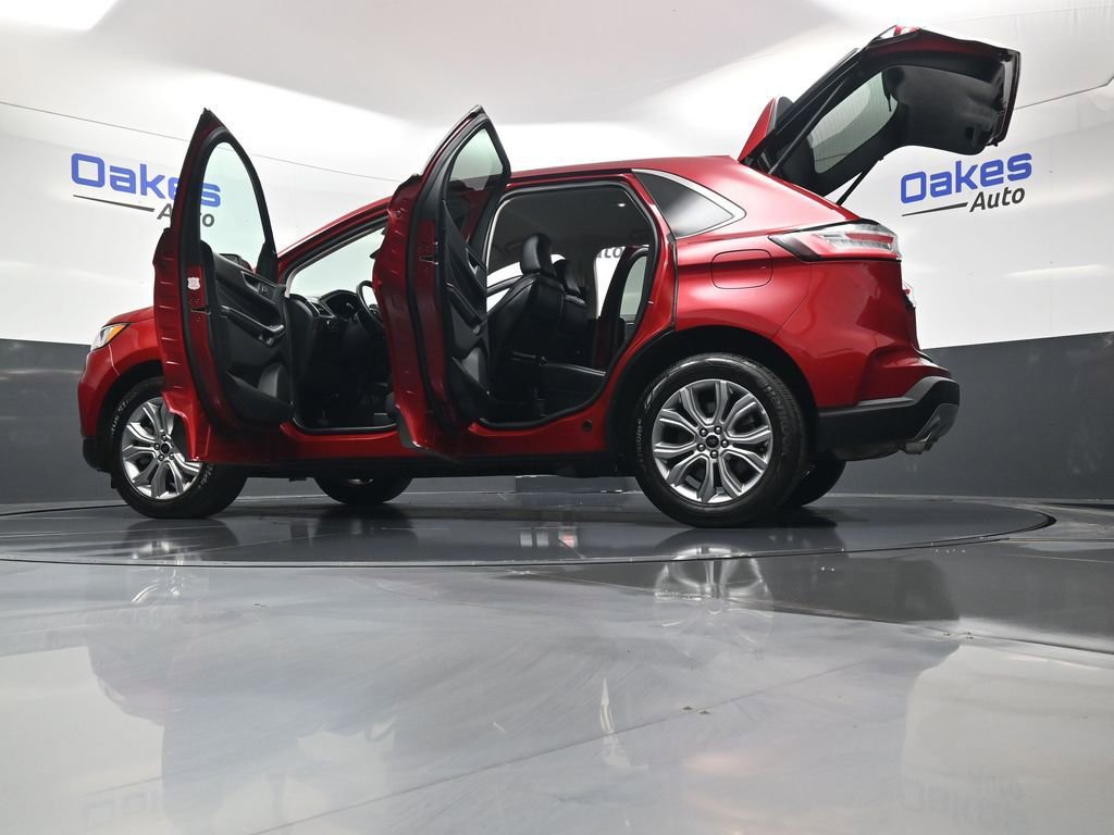 Used 2024 Ford Edge Titanium image 61