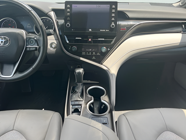 Used 2023 Toyota Camry XLE FWD image 23