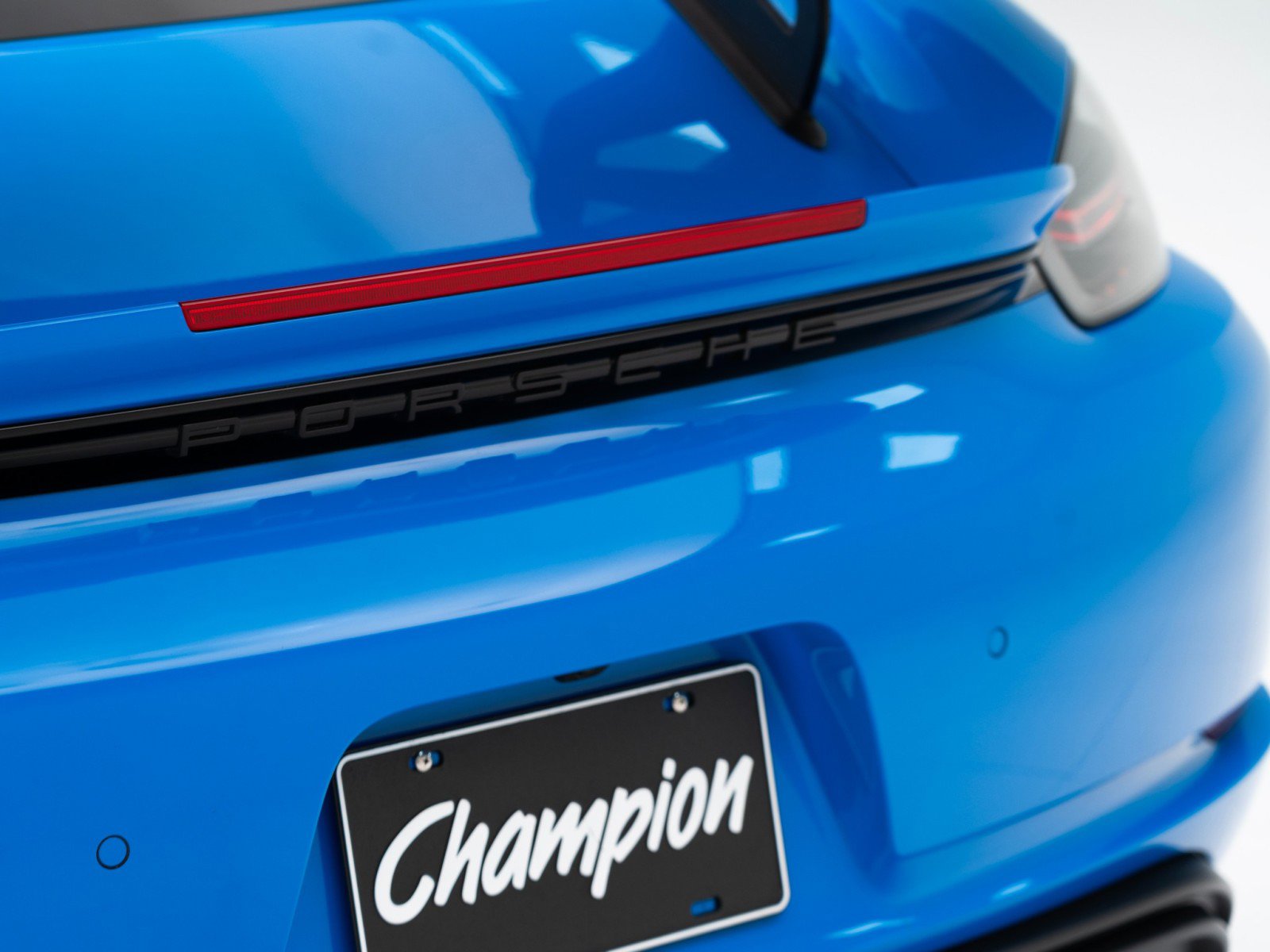 Certified 2025 Porsche 718 Cayman GT4 RS image 14