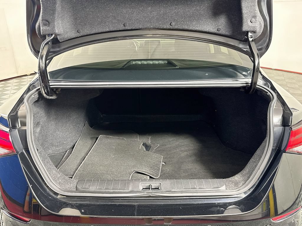 Used 2020 Nissan Sentra SV FWD image 23