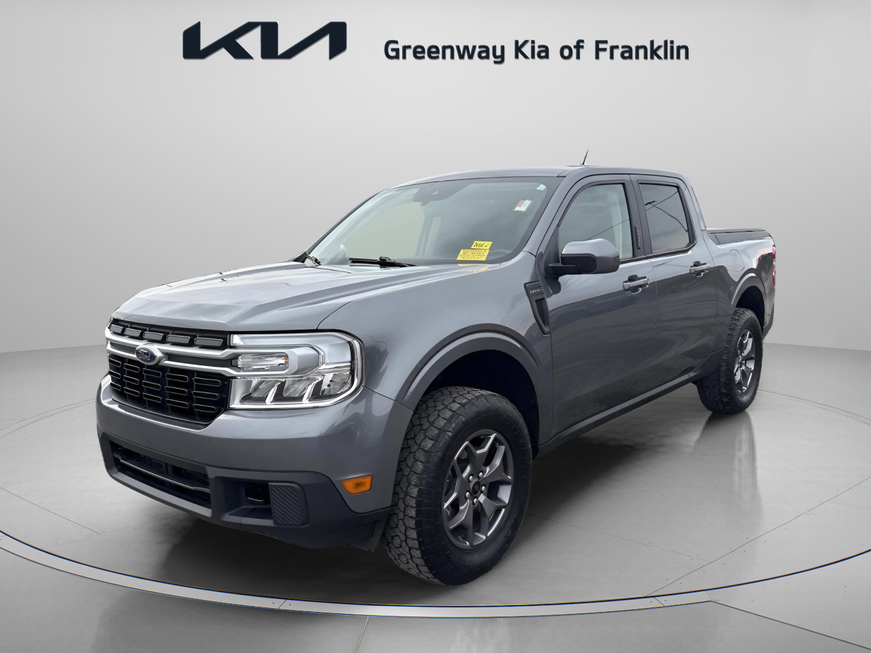 Used 2022 Ford Maverick Lariat w/ Equipment Group 500A Standard image 3