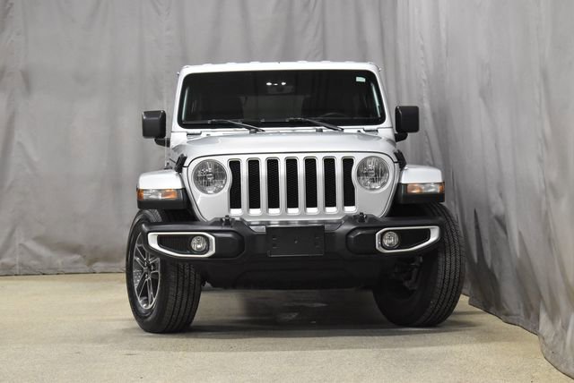 Used 2023 Jeep Wrangler Sahara image 4