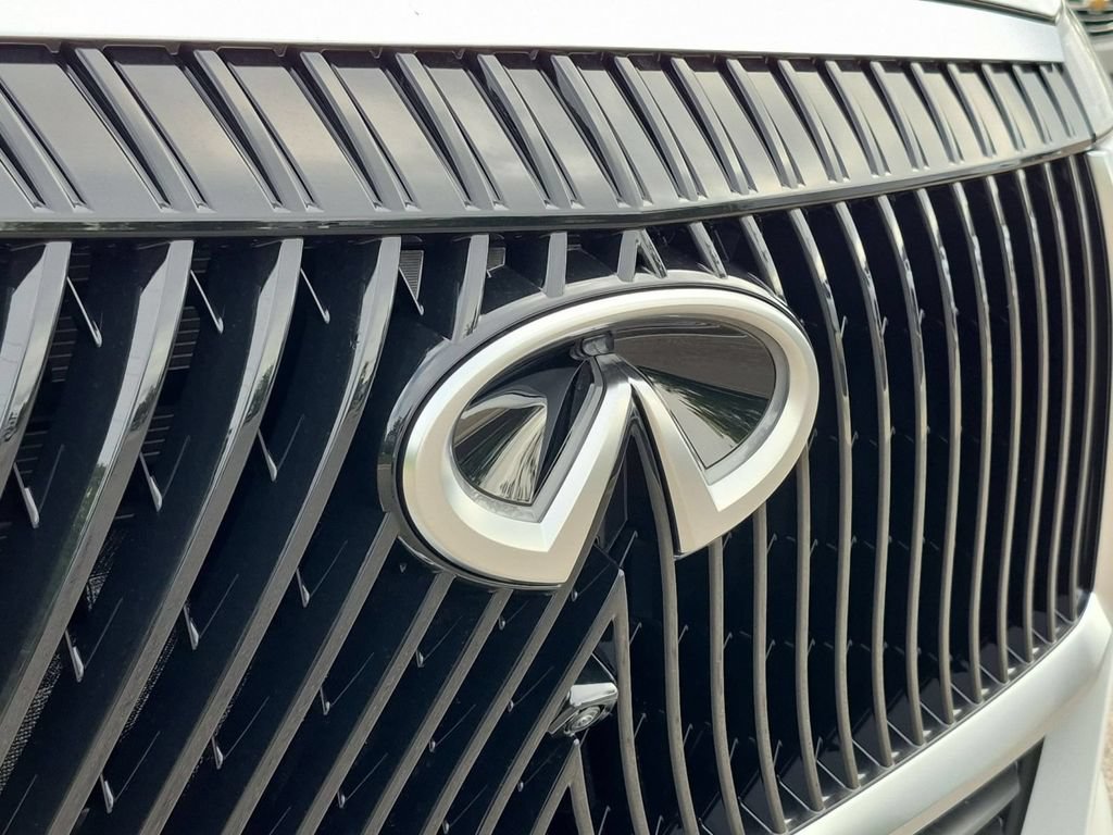 New 2027 INFINITI QX80 Luxe w/ Cargo Package AWD/4WD image 9