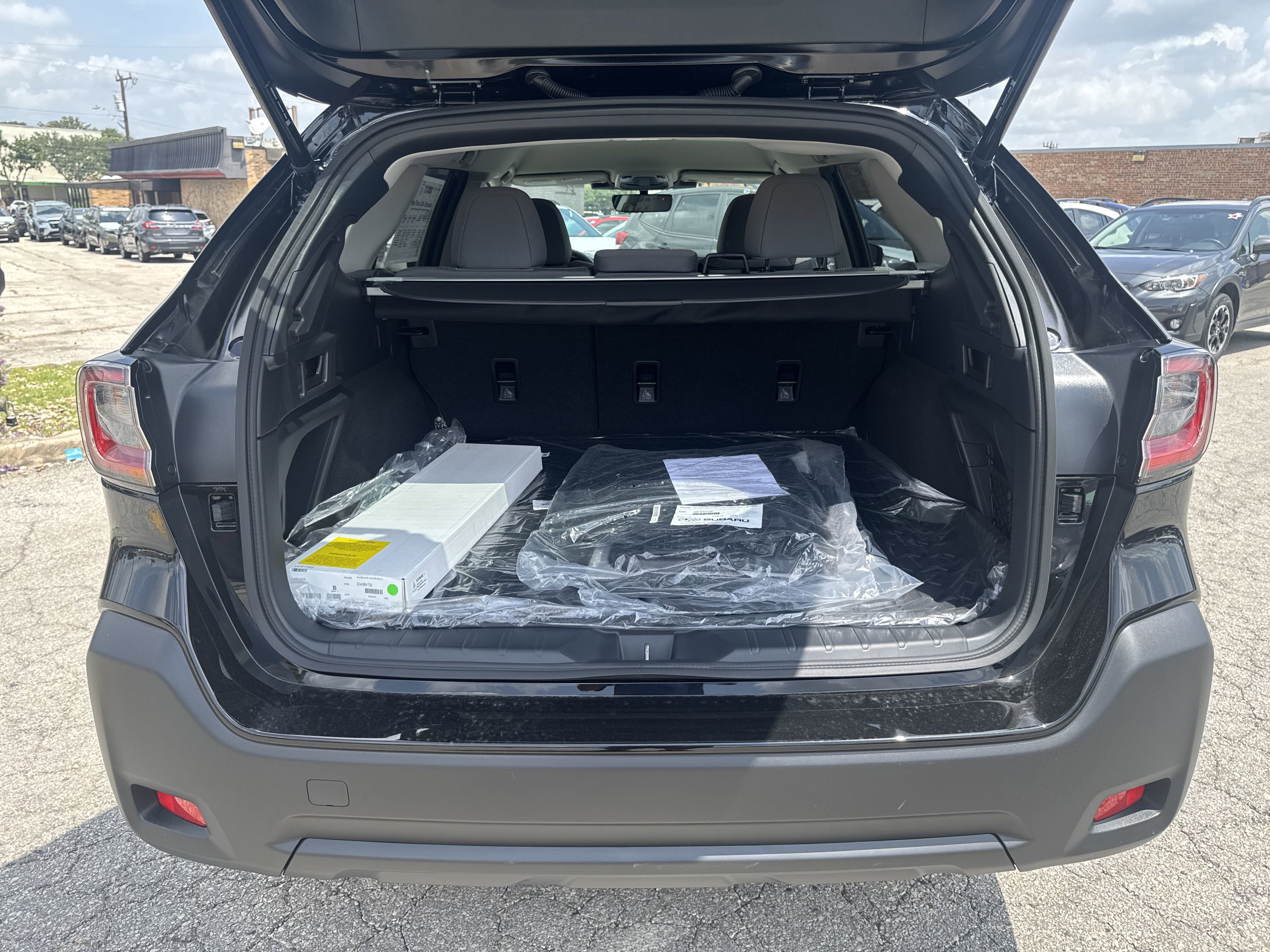 Certified 2025 Subaru Outback Premium AWD/4WD image 29