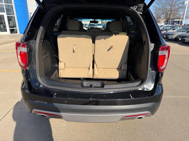 Used 2016 Ford Explorer Limited image 4