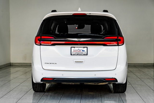 Used 2022 Chrysler Pacifica Limited FWD image 7