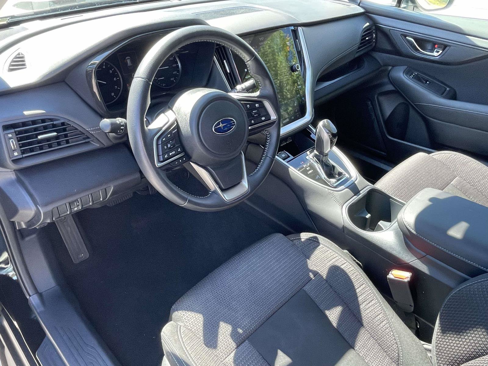 Used 2024 Subaru Outback Premium AWD/4WD image 14