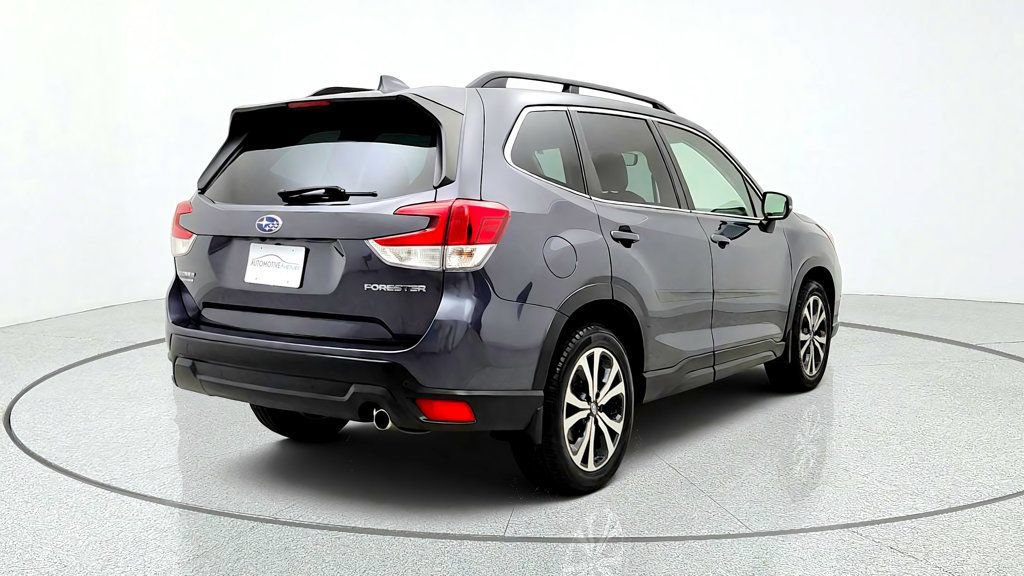 Used 2021 Subaru Forester Limited AWD/4WD image 5