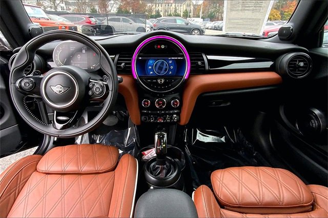 Used 2021 MINI Cooper S image 11