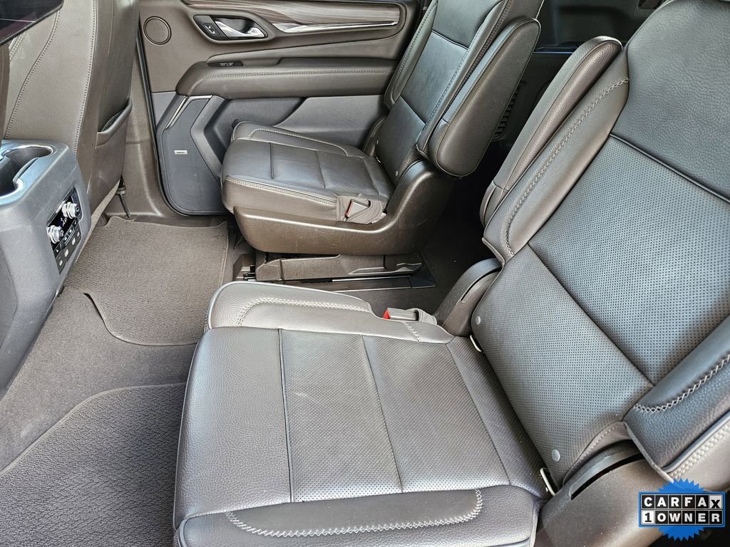 Used 2021 GMC Yukon XL Denali w/ Denali Premium Package image 25