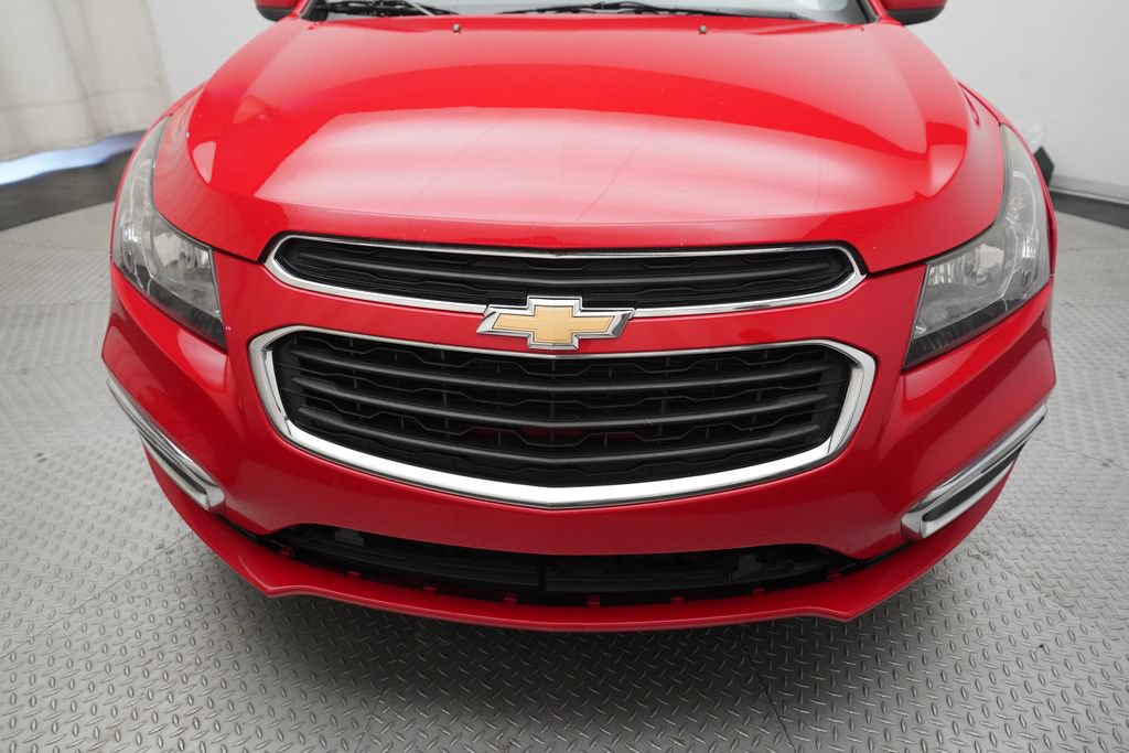 Used 2015 Chevrolet Cruze LT FWD image 21