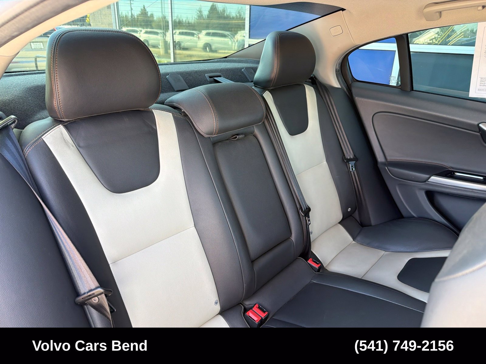 Used 2016 Volvo S60 T5 Cross Country Platinum AWD/4WD image 24