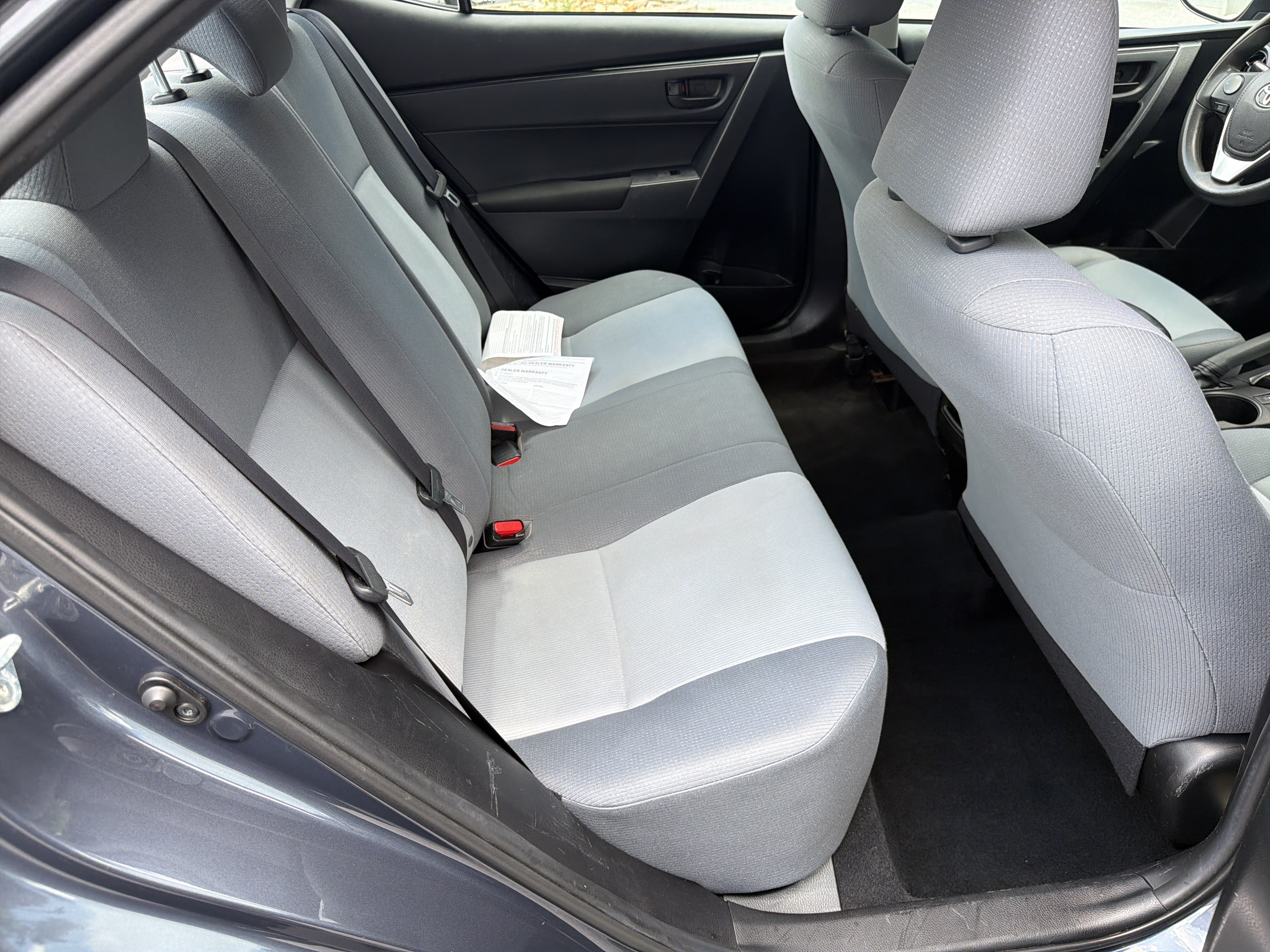 Used 2018 Toyota Corolla L FWD image 18