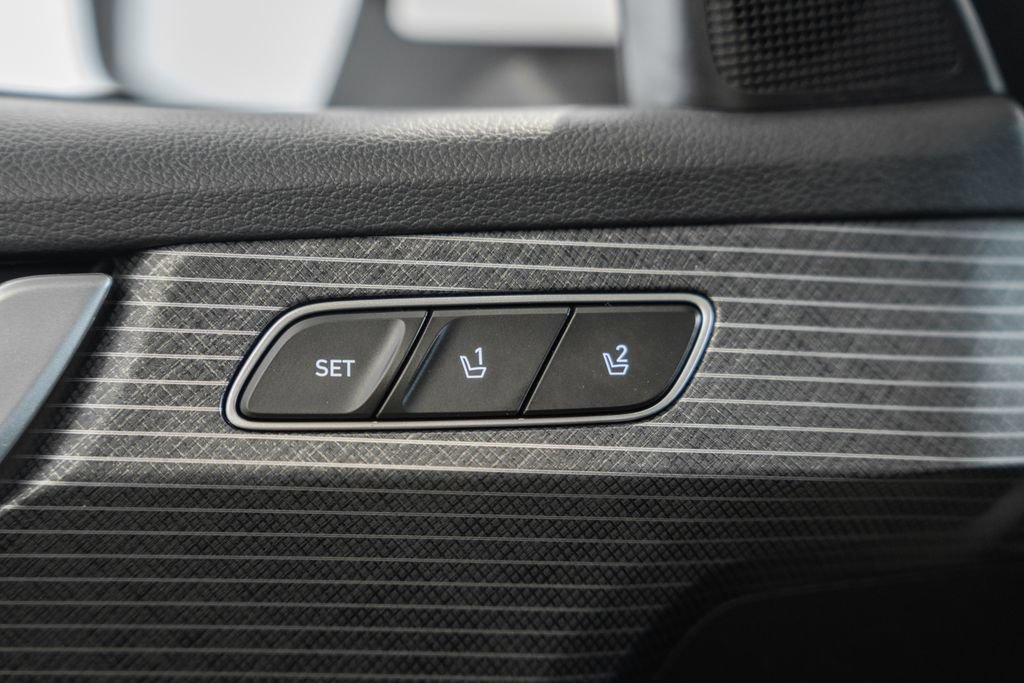 Used 2024 Hyundai Palisade Limited FWD image 38