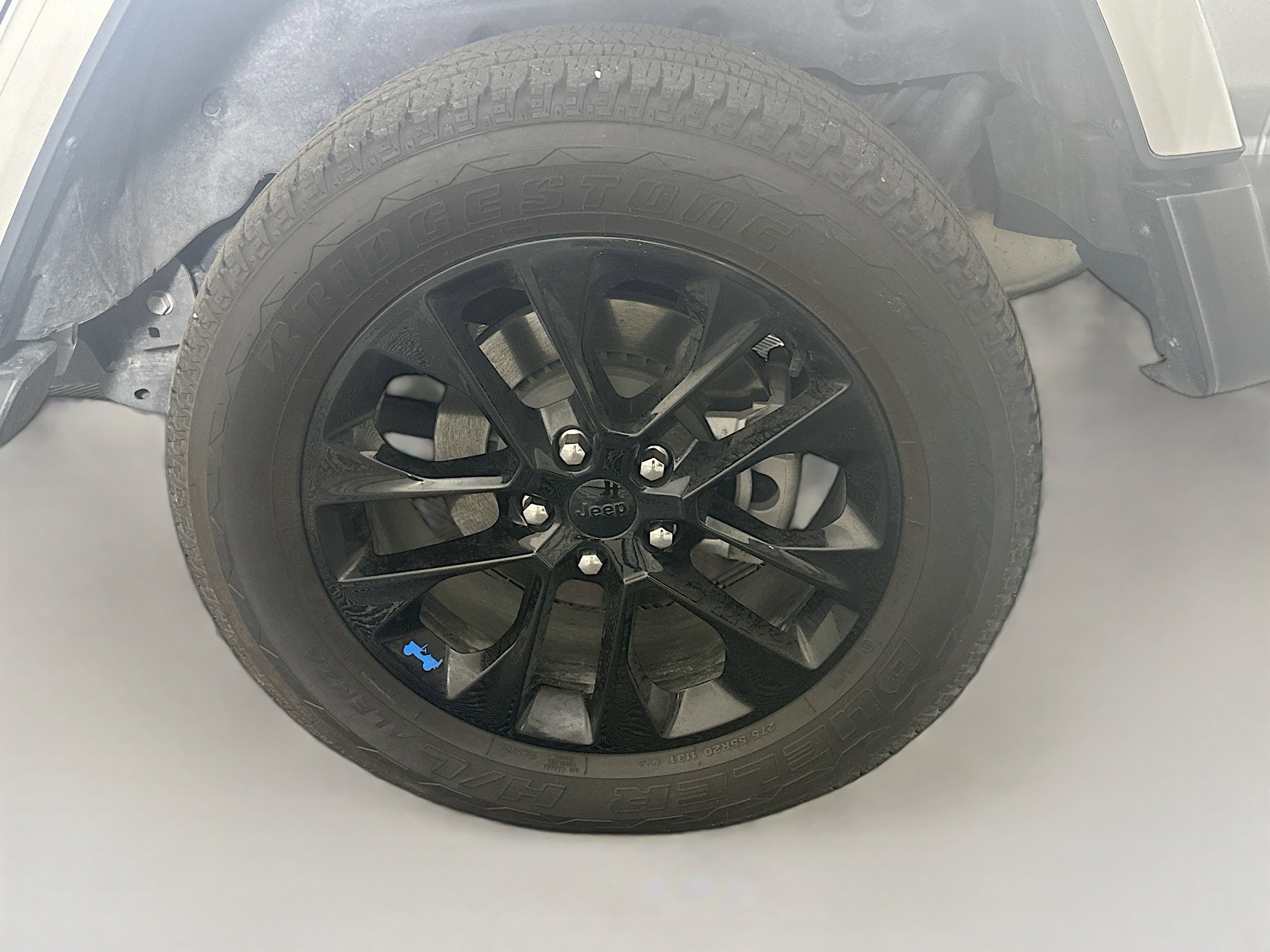 Used 2023 Jeep Wrangler Sahara w/ Cold Weather Group AWD/4WD image 11