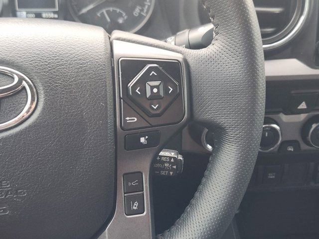Used 2023 Toyota Tacoma TRD Off-Road image 37